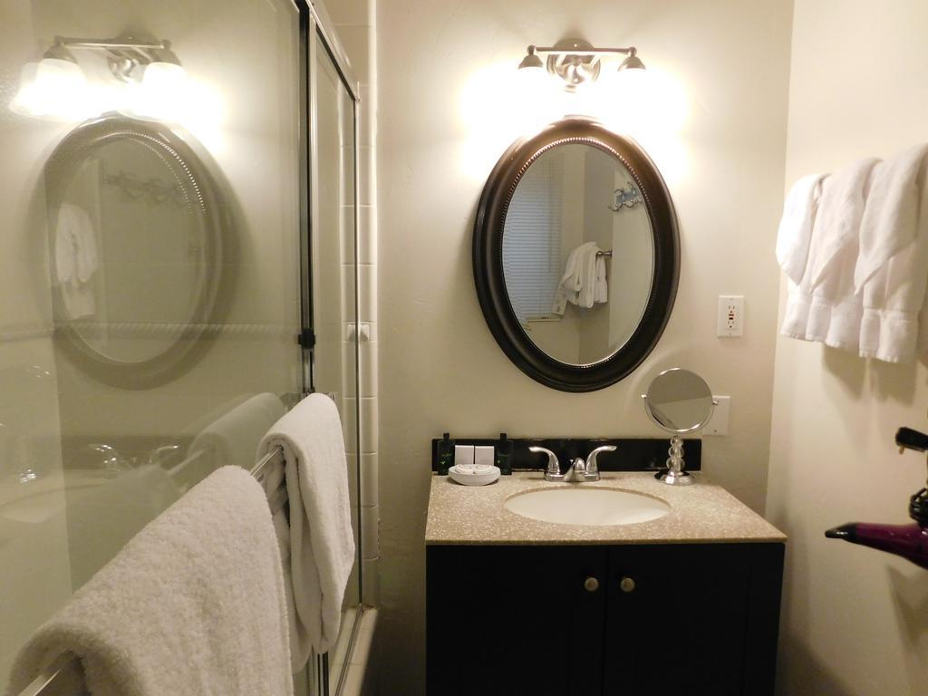 Lamp Lighter Inn And Sunset Suites Carmel-by-the-Sea Eksteriør bilde
